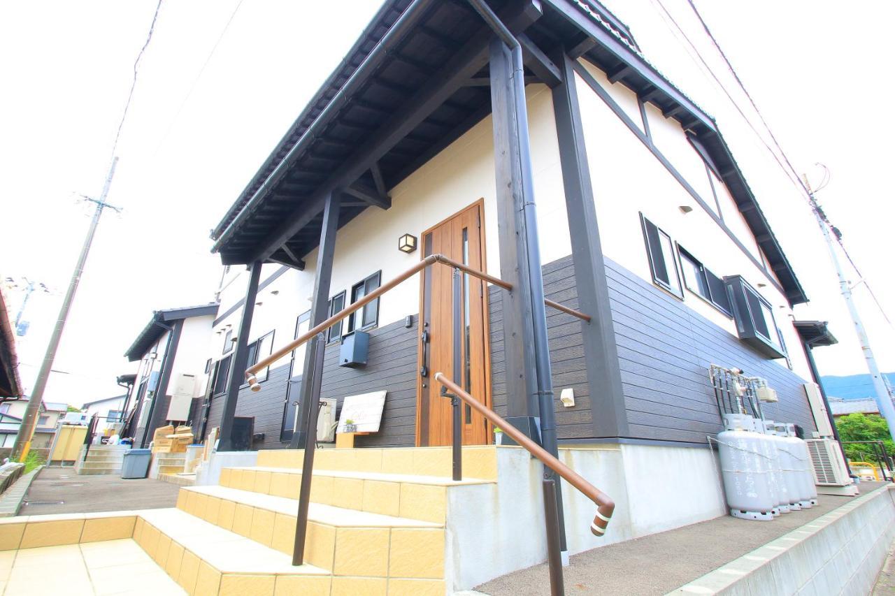 Base Ogi House Of Sakuraoka Vandrehjem Eksteriør billede